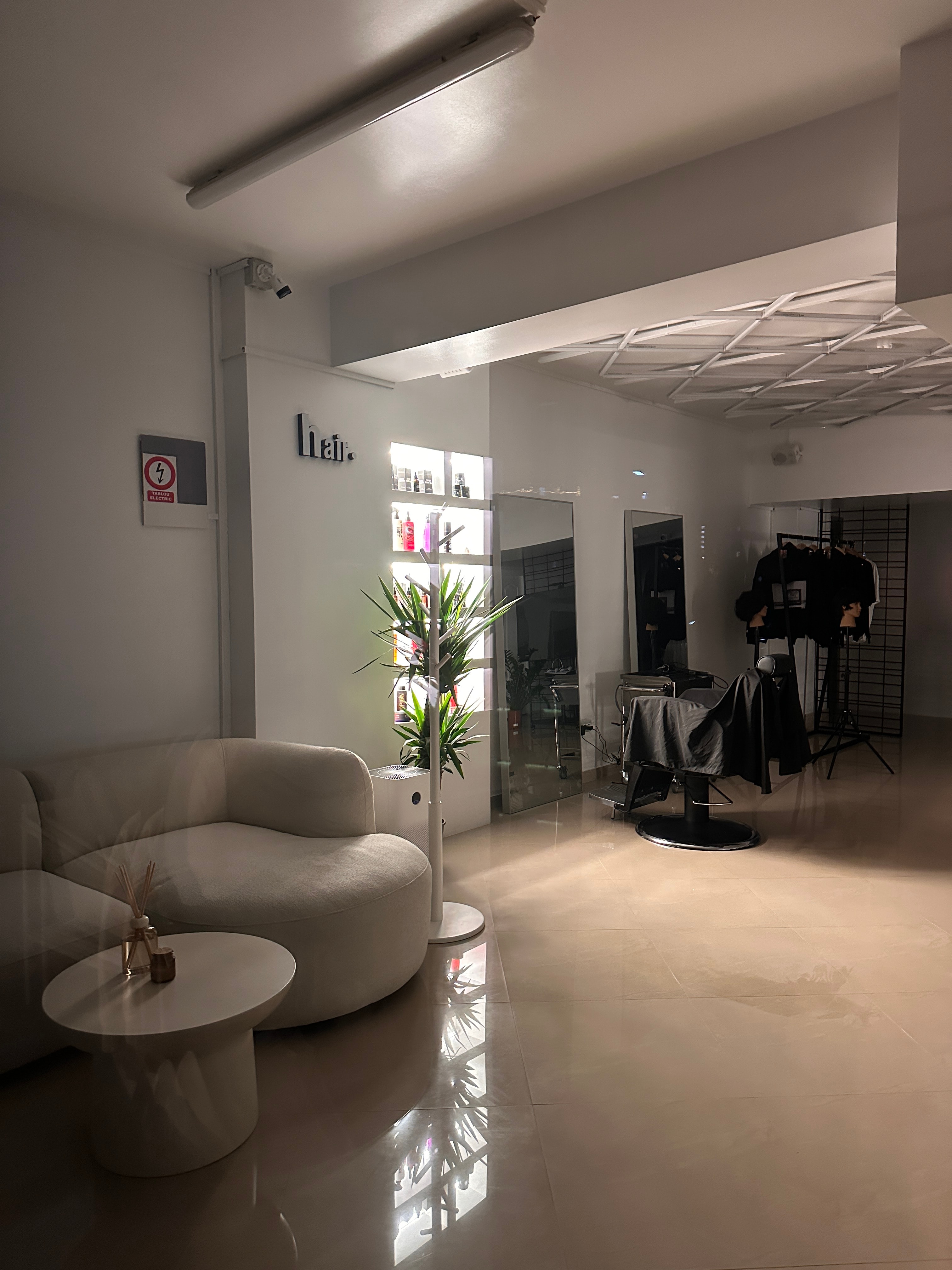 Atmosferă Hair Salon Iași - imagine 2